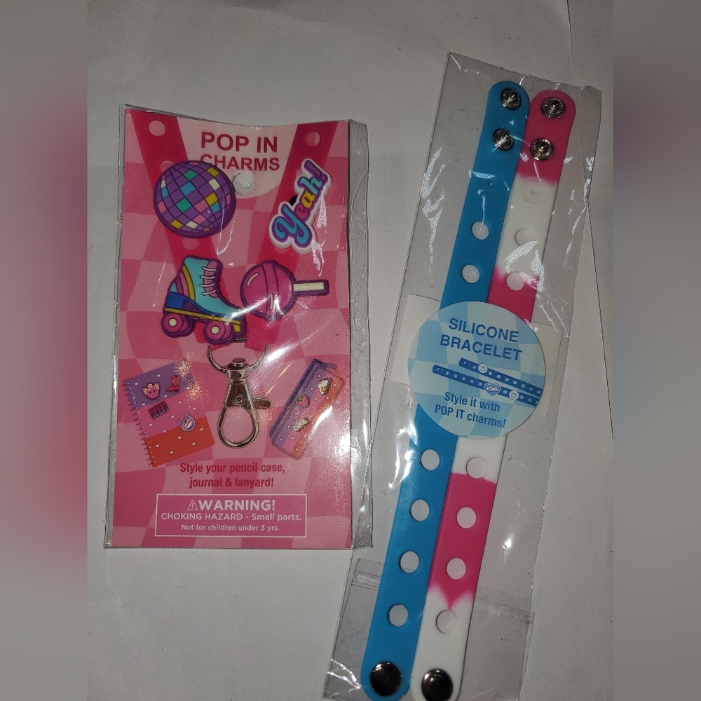 Silicone Bracelet with Pop In Charms